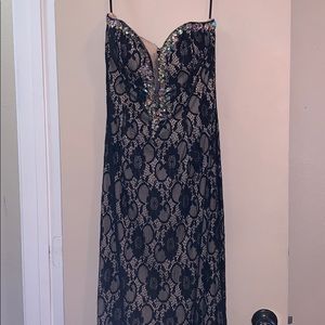 Beautiful prom dress .